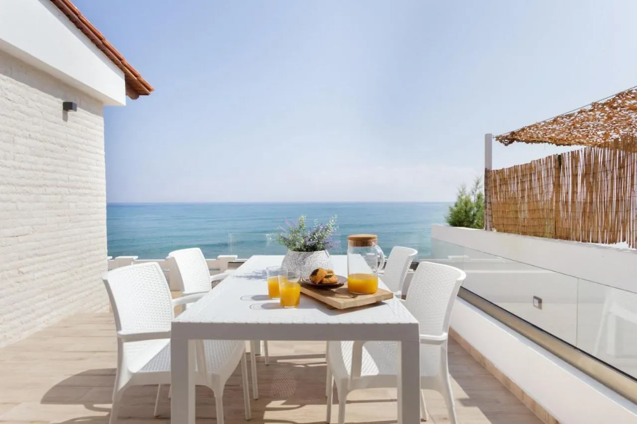Seashell Seafront Villa Kokkini Hani